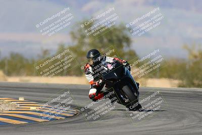 media/Feb-03-2024-SoCal Trackdays (Sat) [[767c60a41c]]/8-Turn 7 (1140am)/